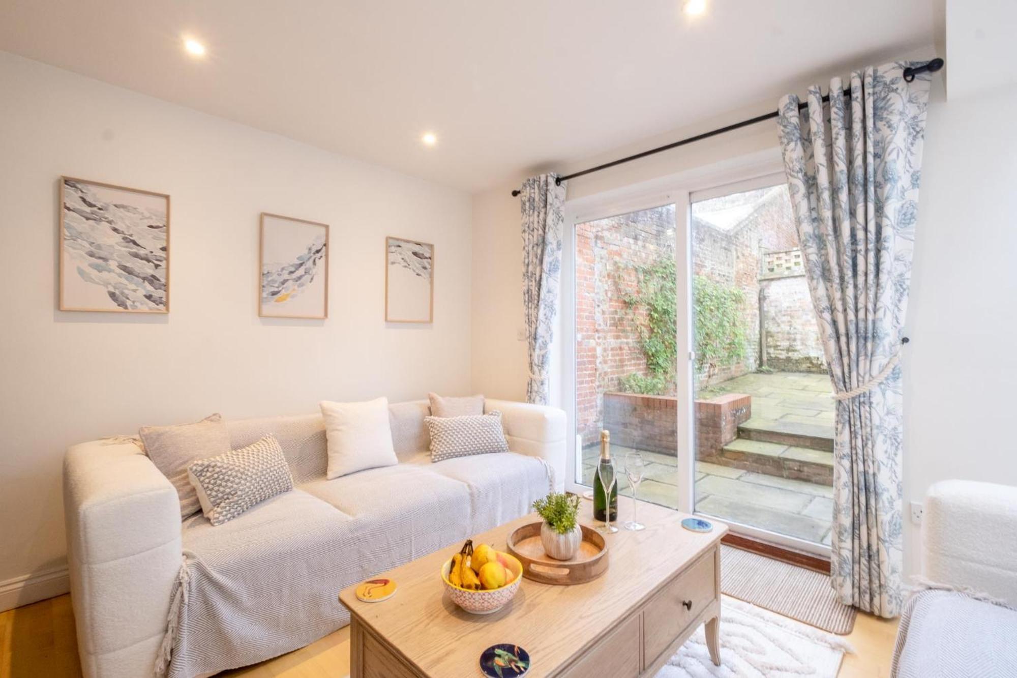 67 Pebble Cottage Aldeburgh Bagian luar foto